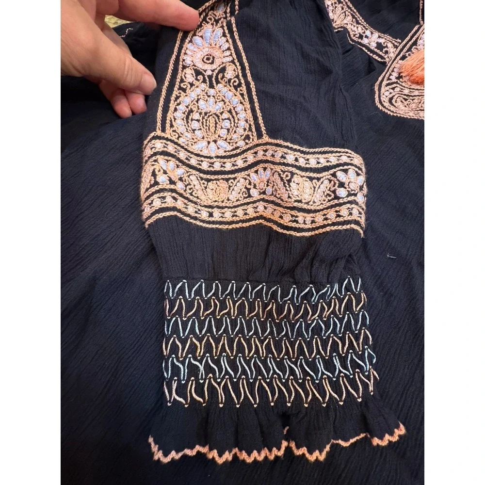 Free People Wind Willow Bohemian Peasant Mini Dress Size Large Navy Embroidered